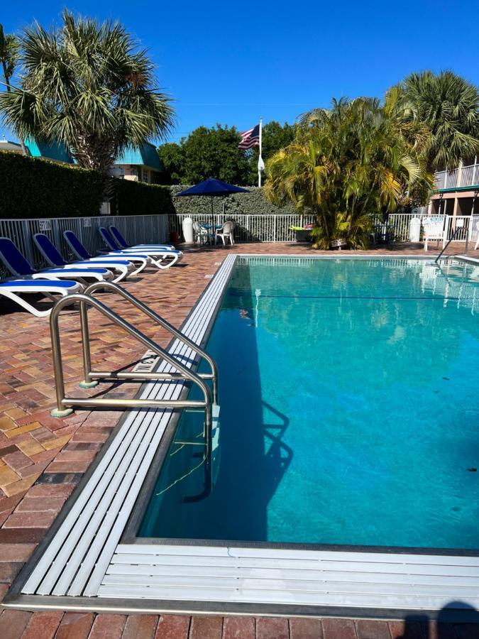 Breezy Palms Resort 아일라모라다 외부 사진