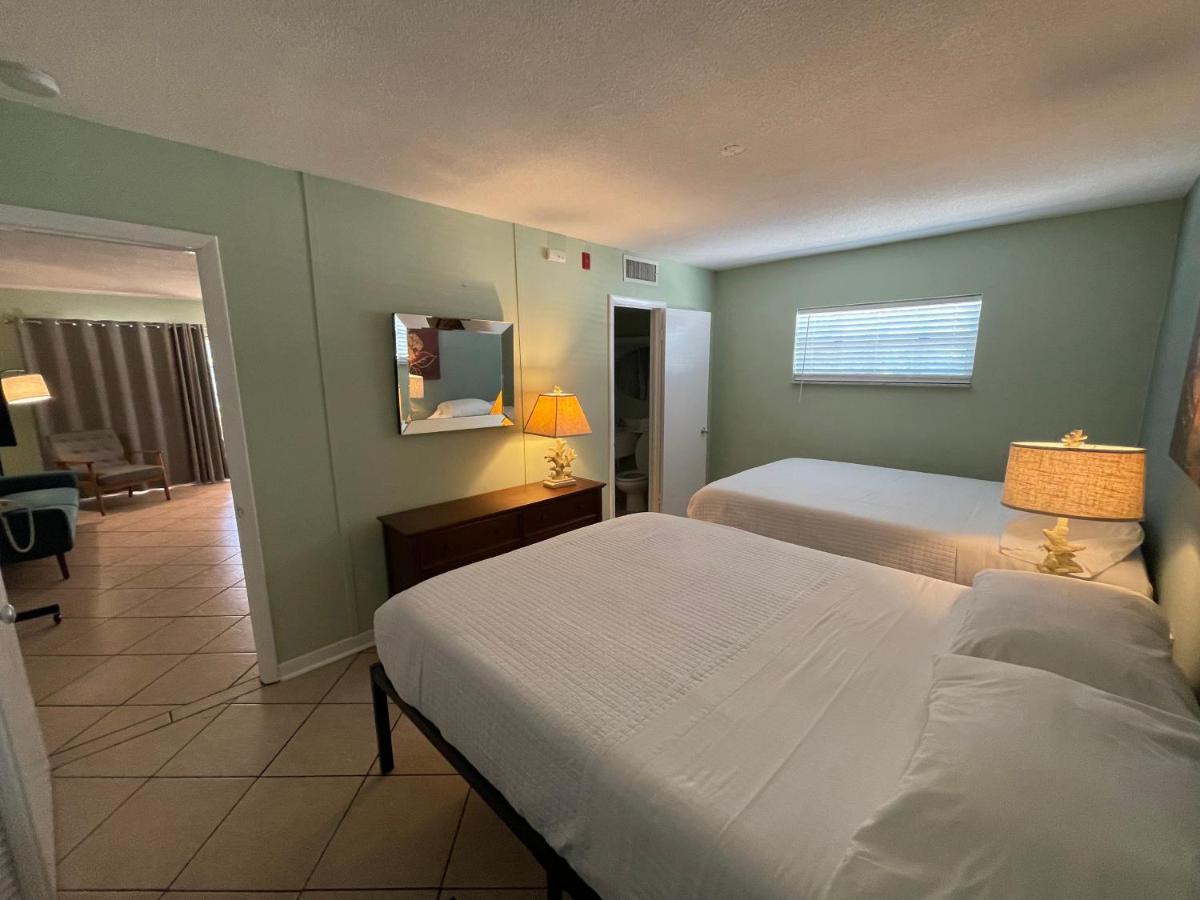 Breezy Palms Resort 아일라모라다 외부 사진
